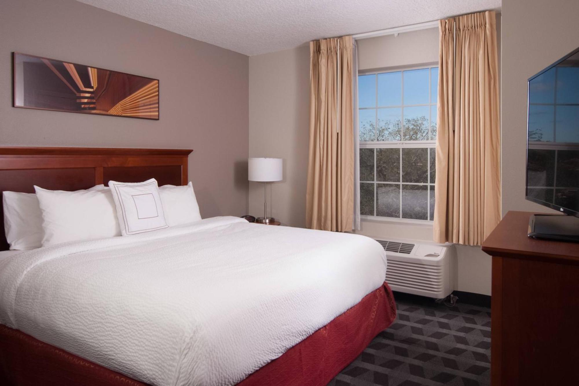 Towneplace Suites Те-Виллиджис Экстерьер фото